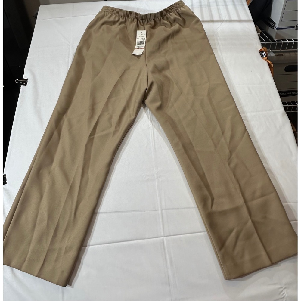 Alfred Dunner Classics Tan Elastic Waist Pull On Pants Petite 12P 09301 XX NWT